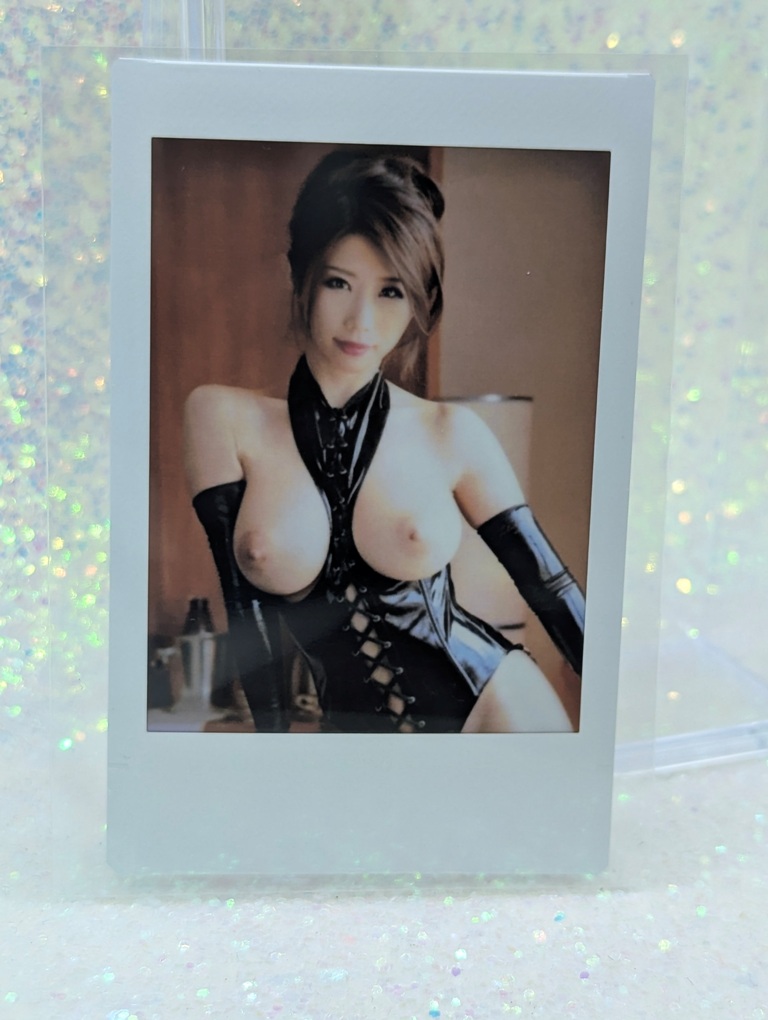 Cheki Photo